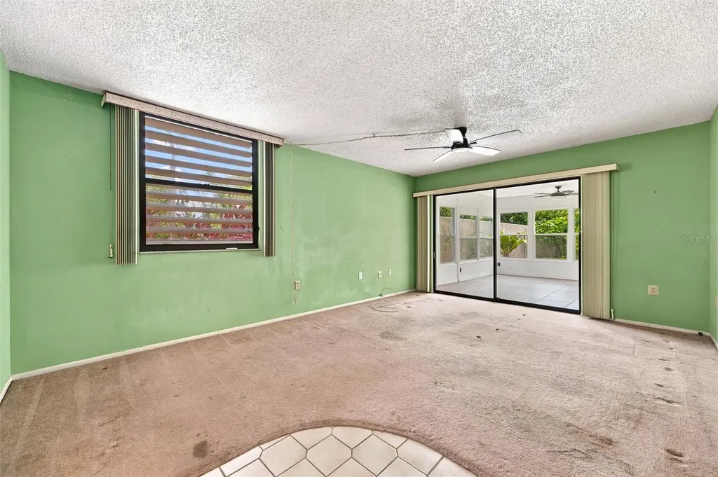 240 Sherwood Drive Bradenton FL 34210