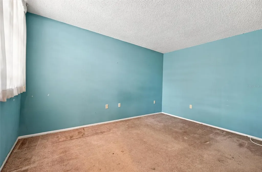 240 Sherwood Drive Bradenton FL 34210