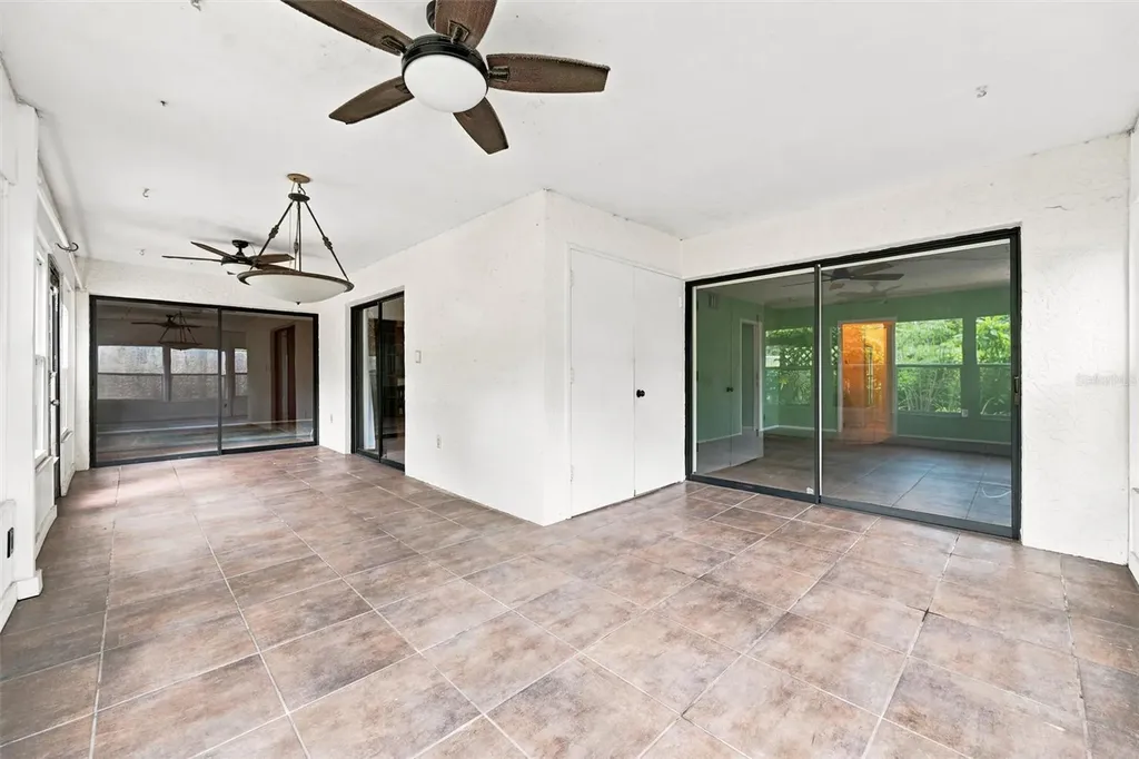240 Sherwood Drive Bradenton FL 34210