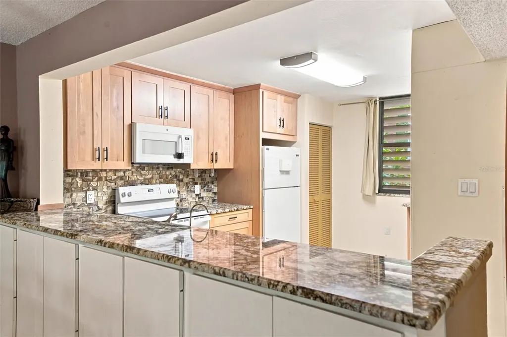 240 Sherwood Drive Bradenton FL 34210