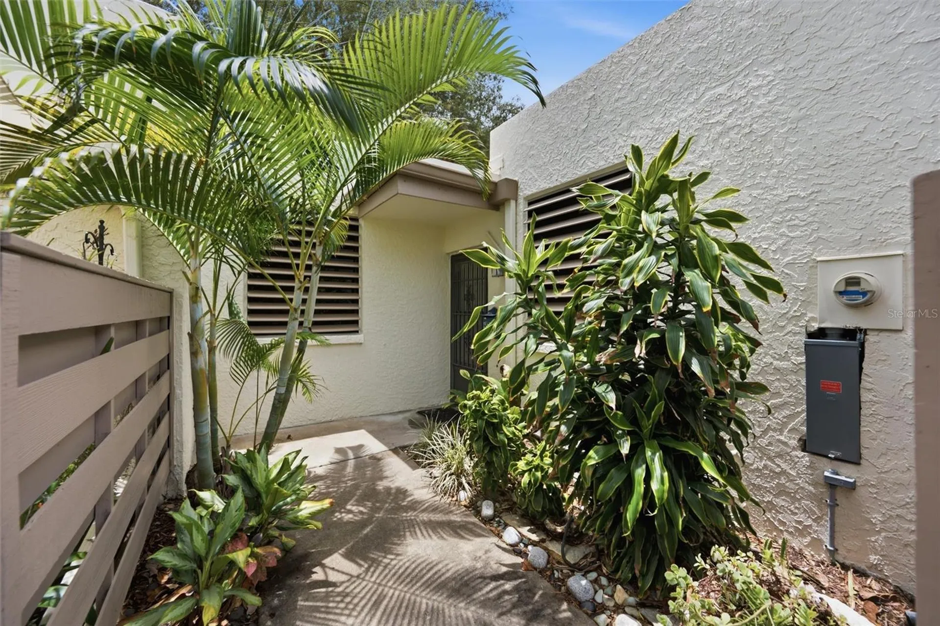 240 Sherwood Drive Bradenton FL 34210