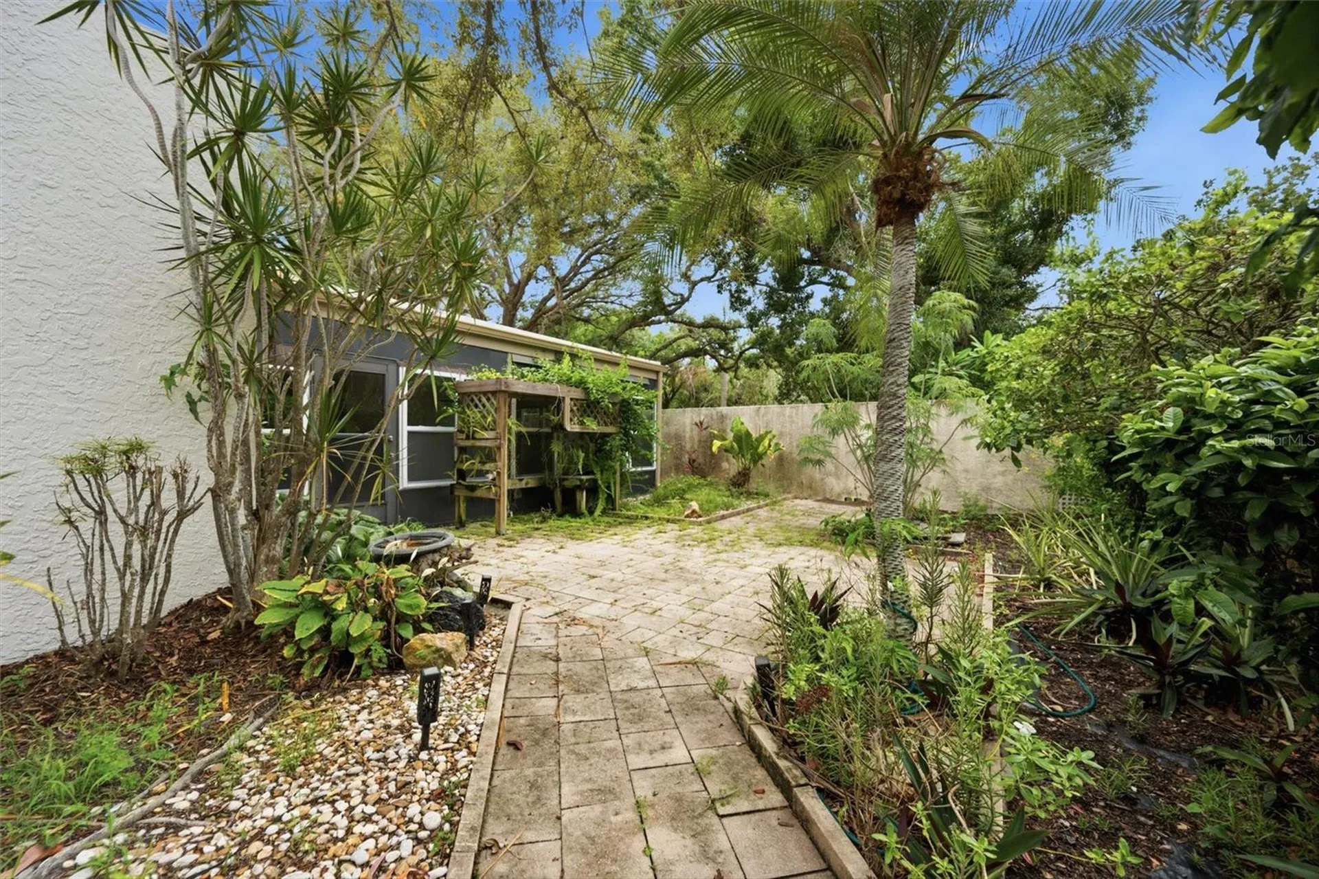 240 Sherwood Drive Bradenton FL 34210