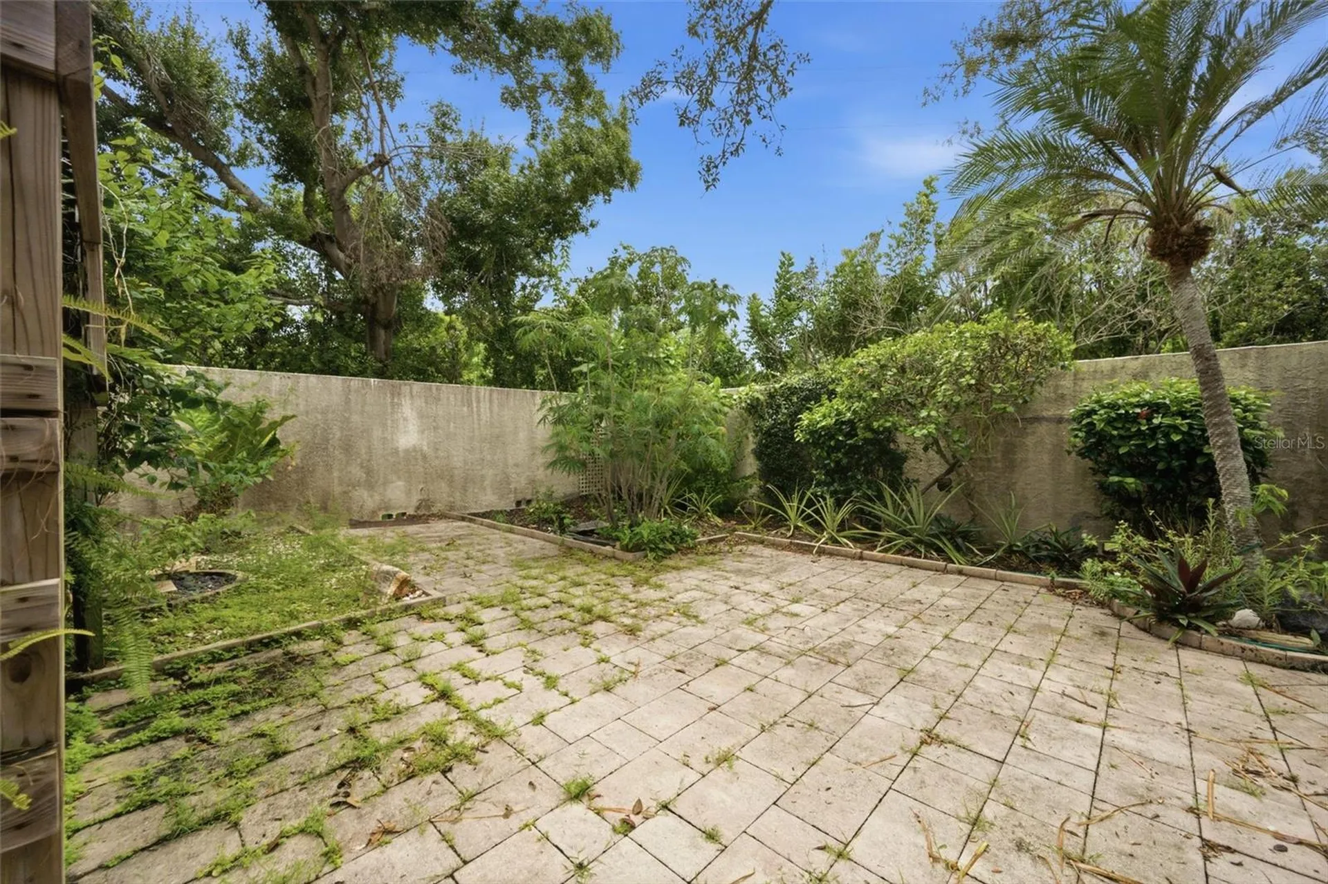 240 Sherwood Drive Bradenton FL 34210