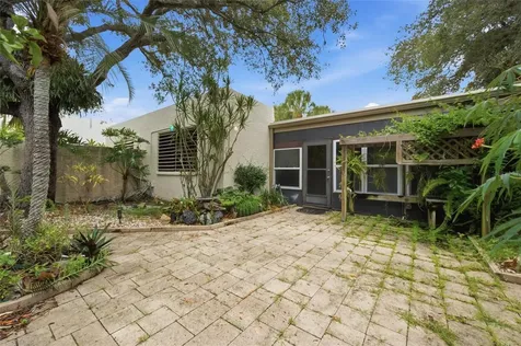 240 Sherwood Drive Bradenton FL 34210