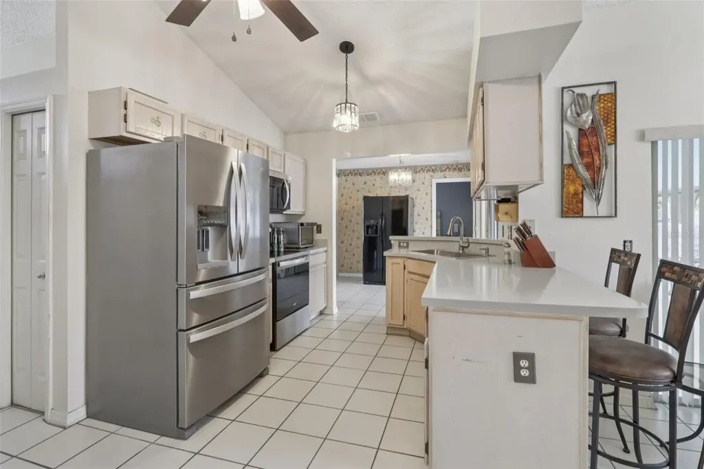 1977 S Old Mill Drive Deltona FL 32725