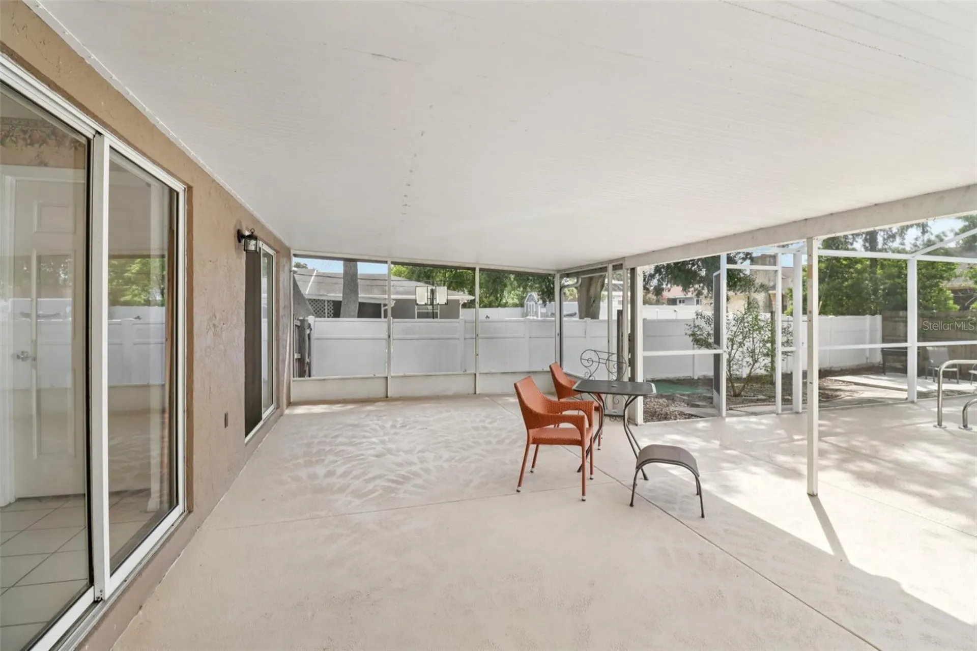 1977 S Old Mill Drive Deltona FL 32725