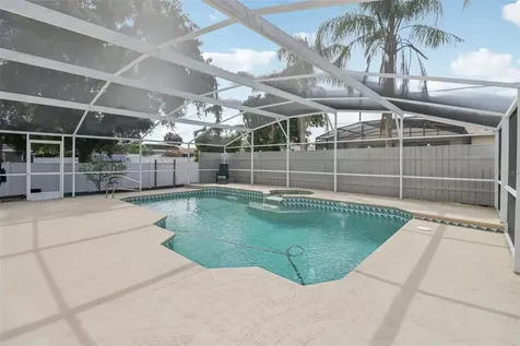1977 S Old Mill Drive Deltona FL 32725