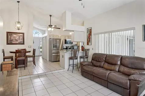 1977 S Old Mill Drive Deltona FL 32725