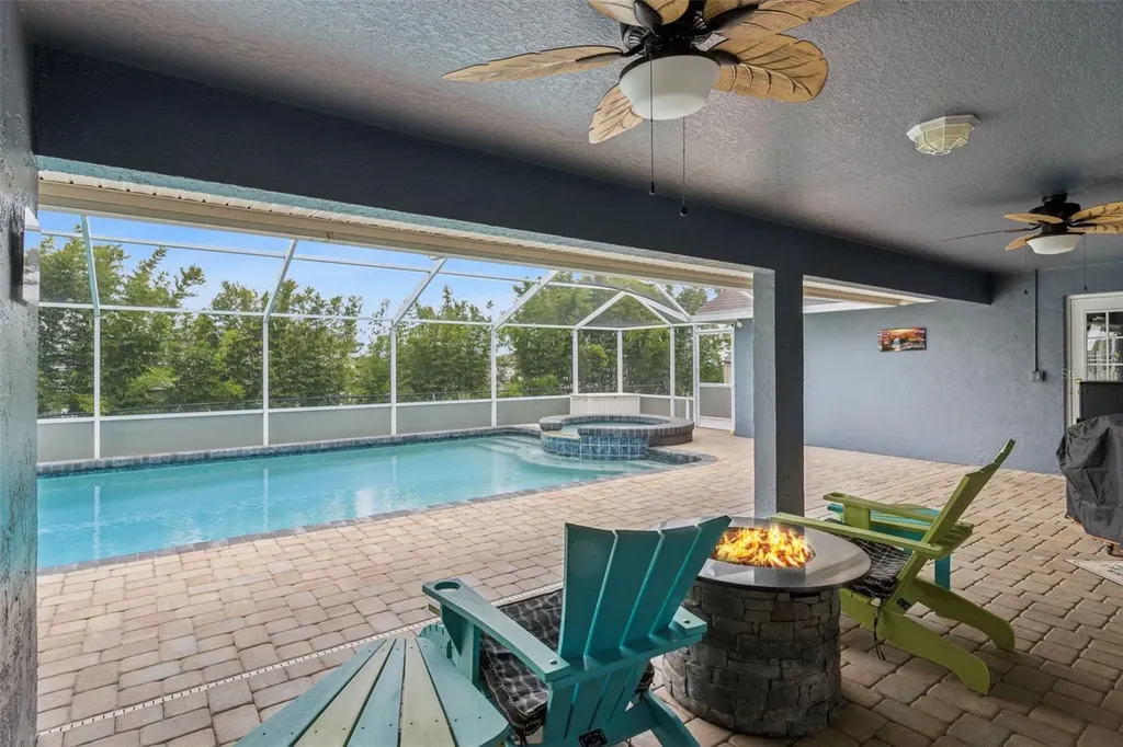 2352 Miles Court Lakeland FL 33812