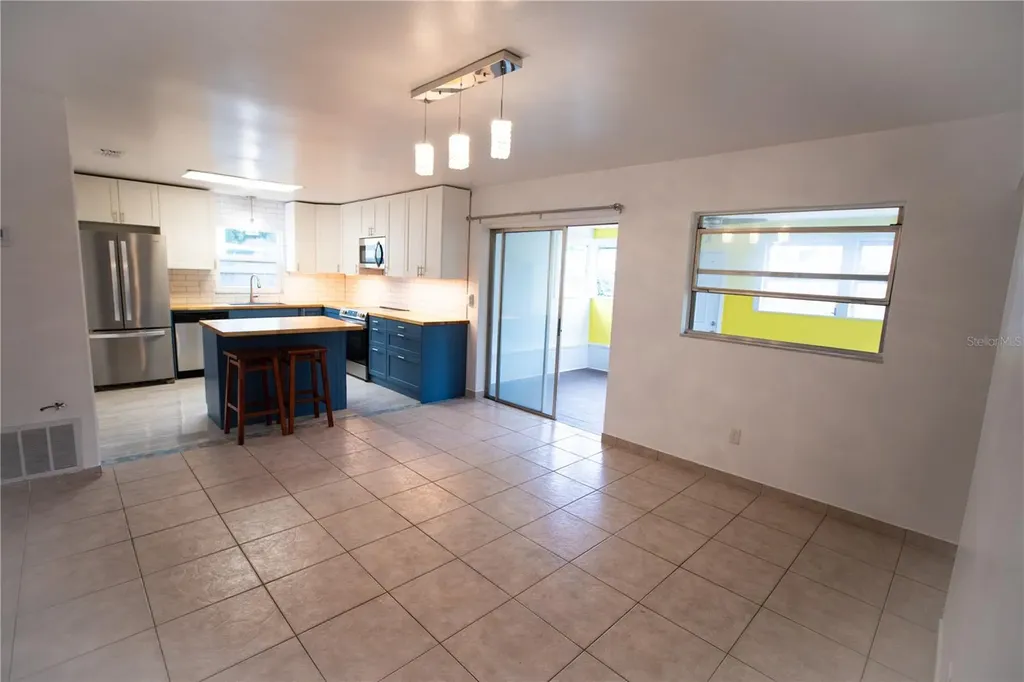 526 Dorset Circle South Daytona FL 32119