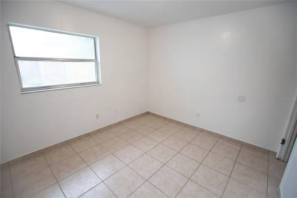 526 Dorset Circle South Daytona FL 32119