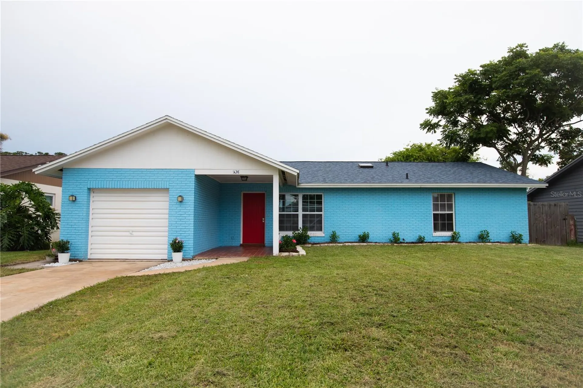 526 Dorset Circle South Daytona FL 32119