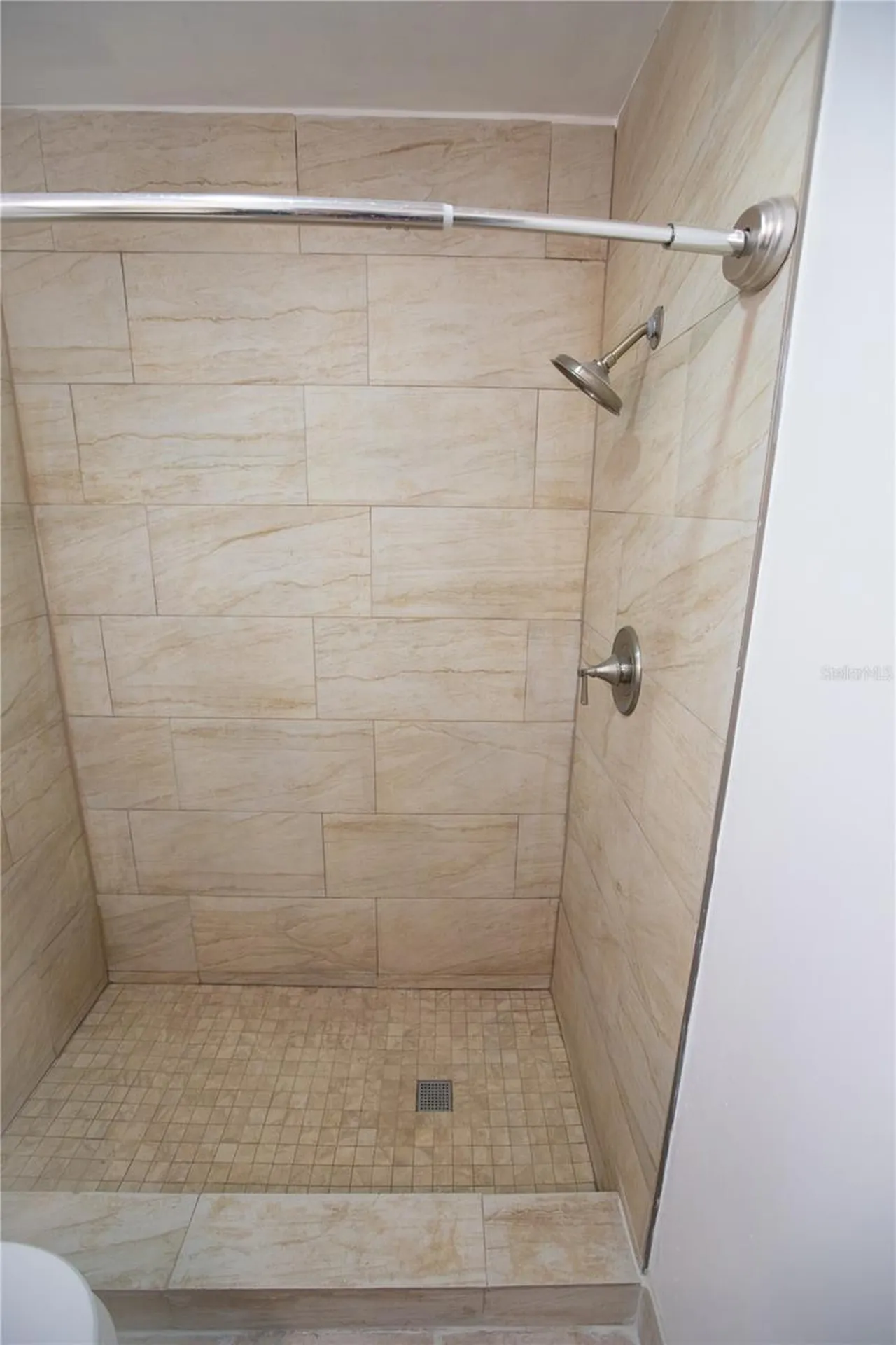 526 Dorset Circle South Daytona FL 32119
