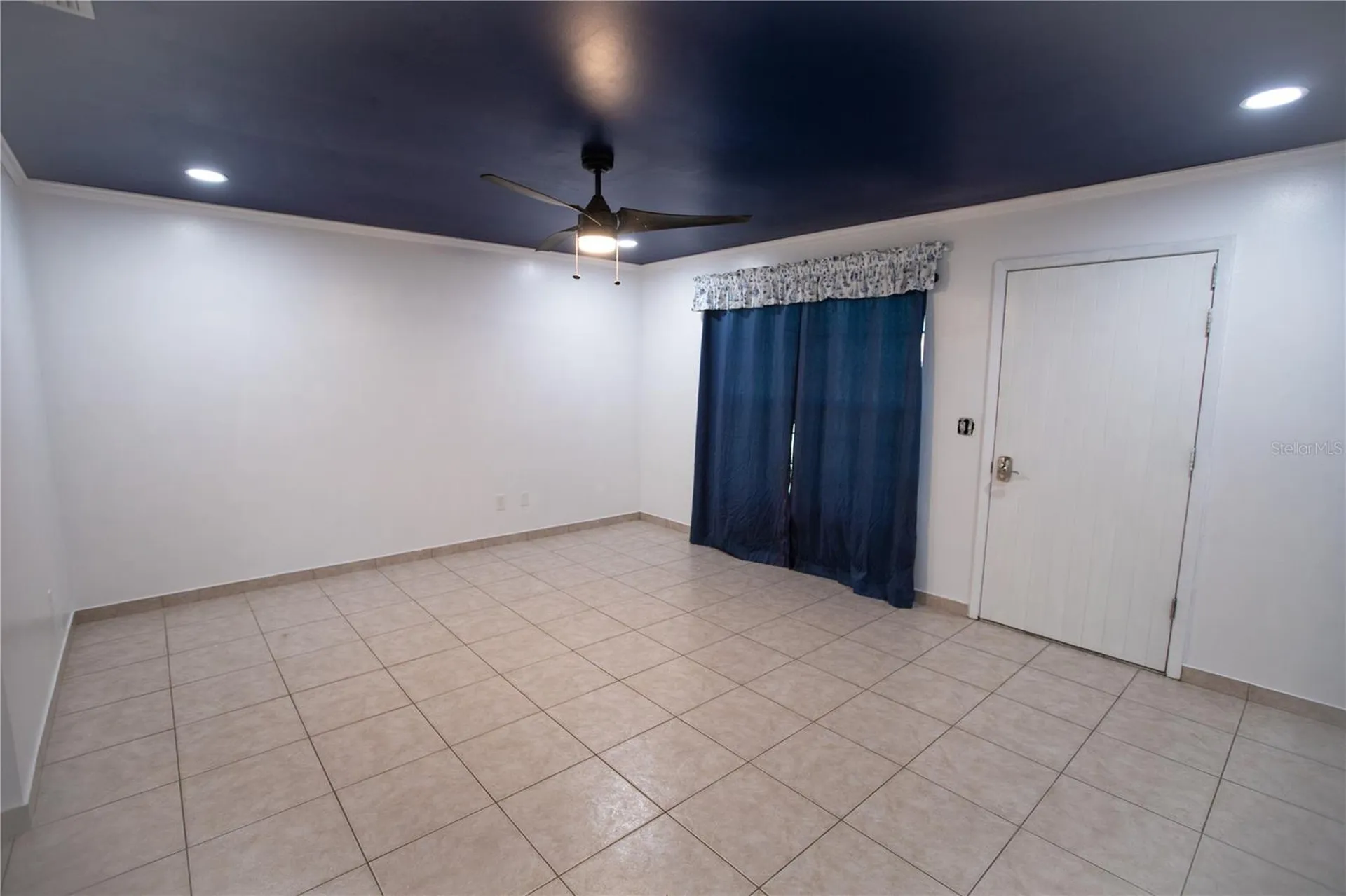 526 Dorset Circle South Daytona FL 32119