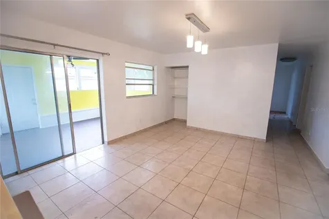 526 Dorset Circle South Daytona FL 32119