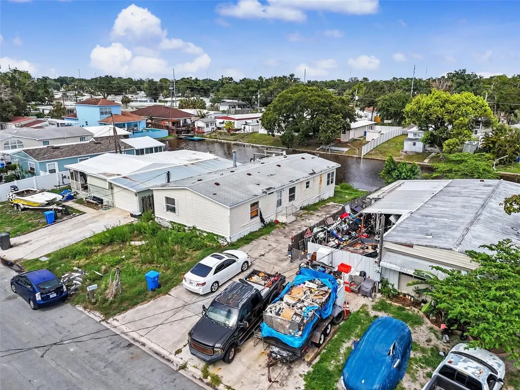 5829 Coventry Drive Tampa FL 33615