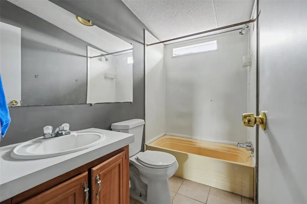 5829 Coventry Drive Tampa FL 33615