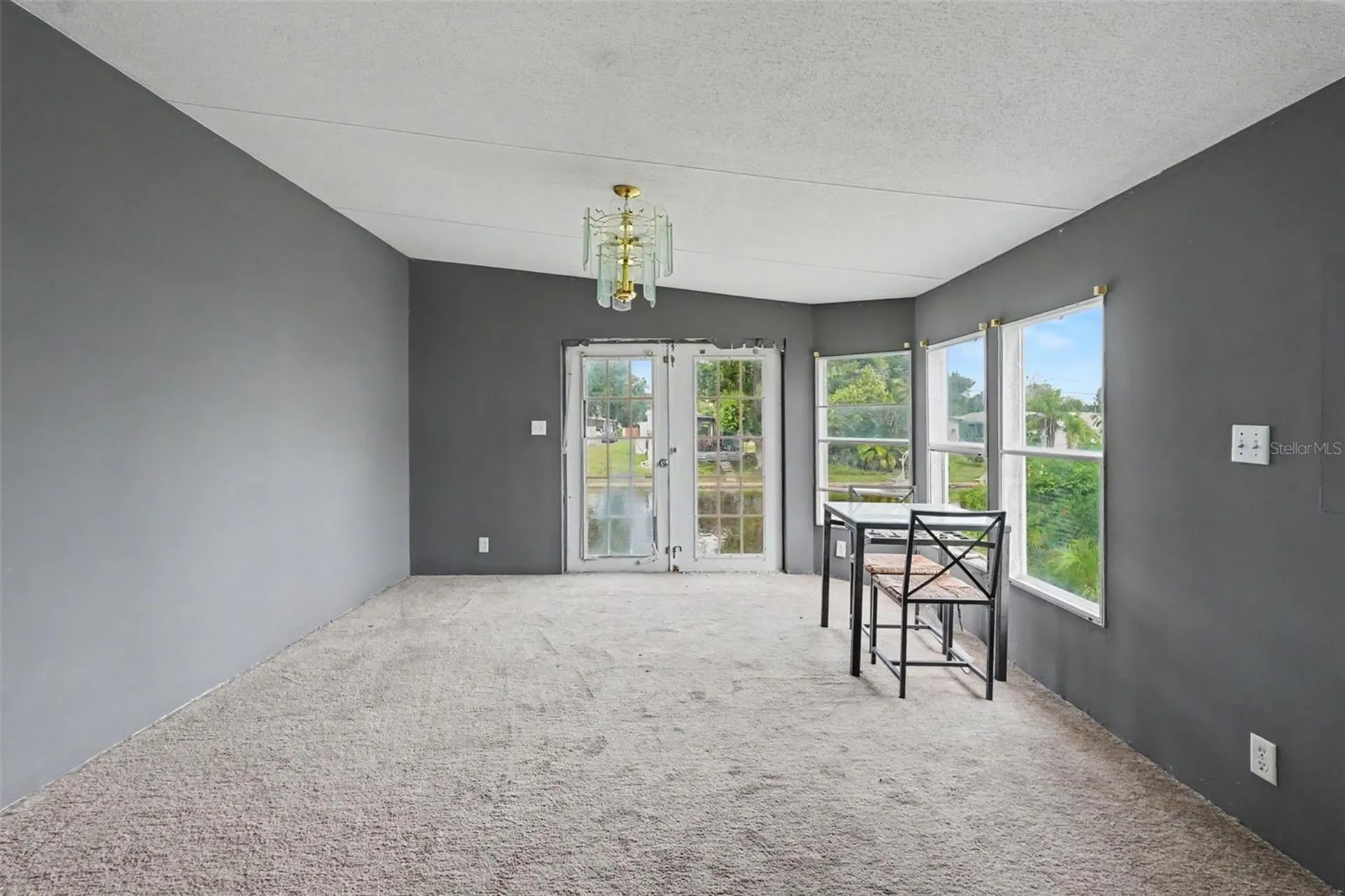 5829 Coventry Drive Tampa FL 33615