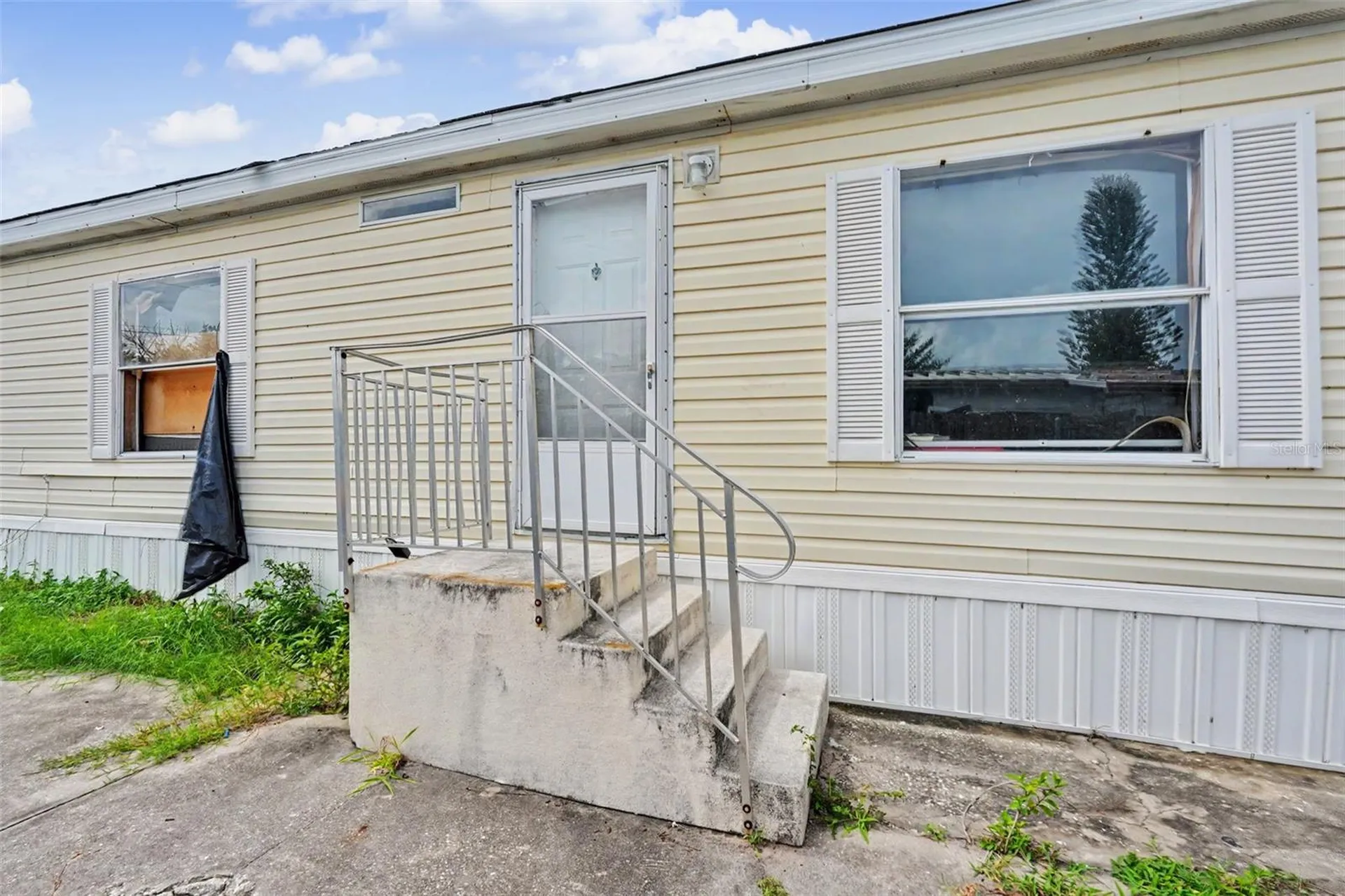 5829 Coventry Drive Tampa FL 33615