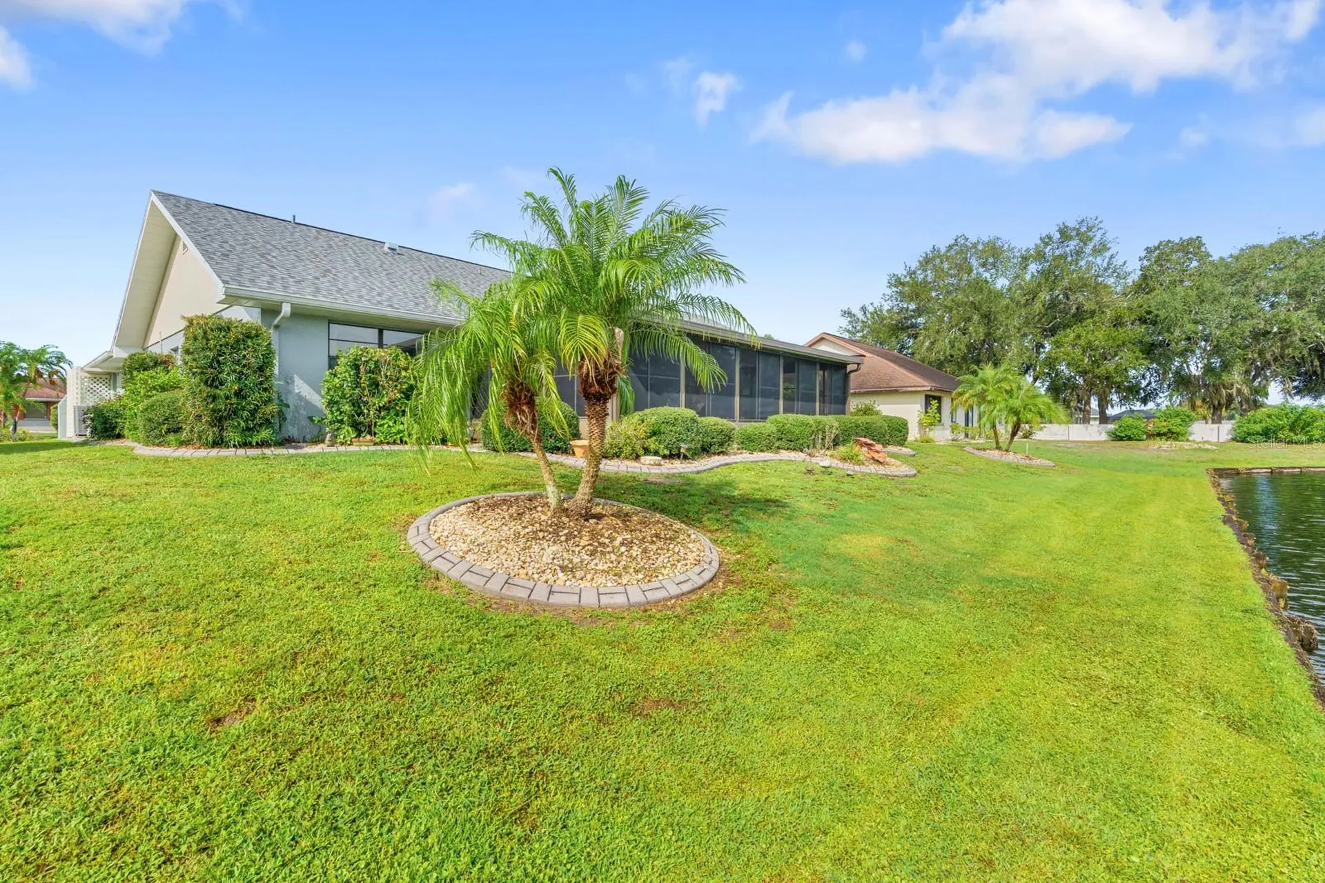 2023 El Rancho Drive Sun City Center FL 33573
