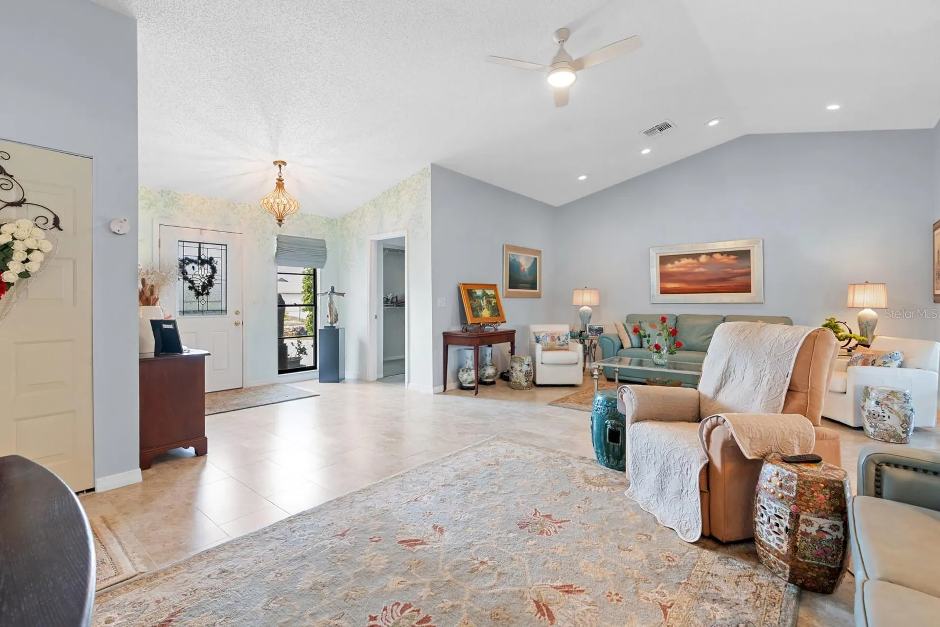 2023 El Rancho Drive Sun City Center FL 33573