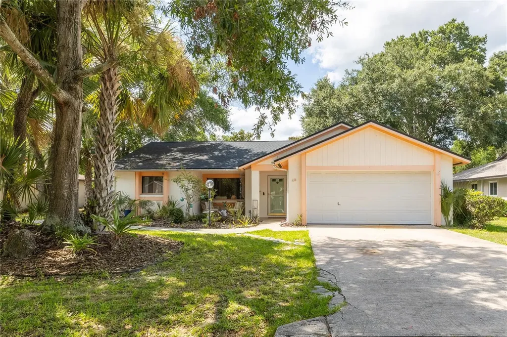 42 Blairsville Drive Palm Coast FL 32137