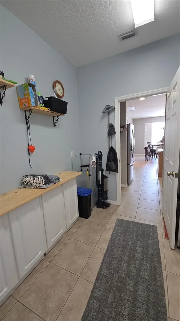 36812 Queen Bee Lane Grand Island FL 32735