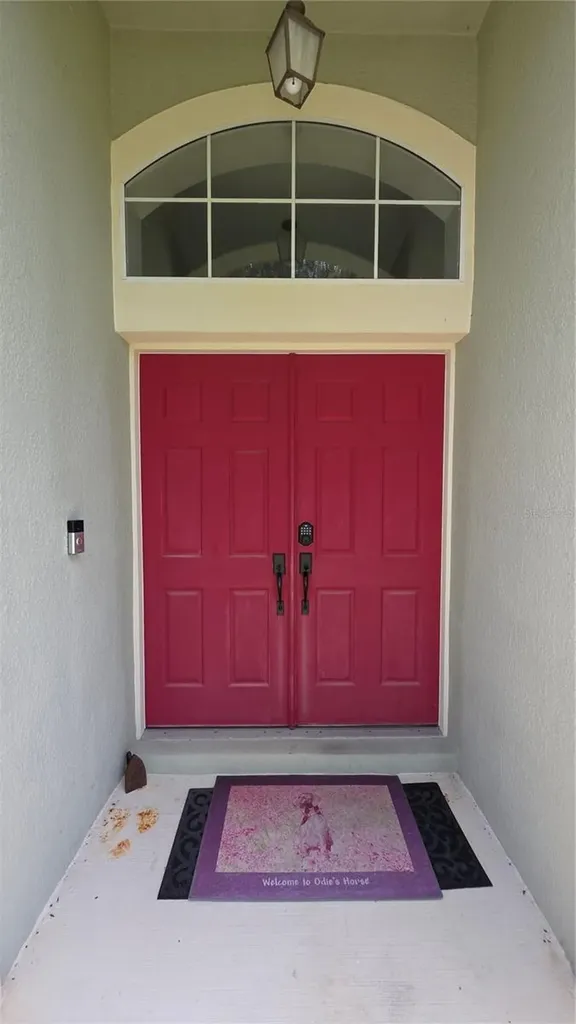 36812 Queen Bee Lane Grand Island FL 32735