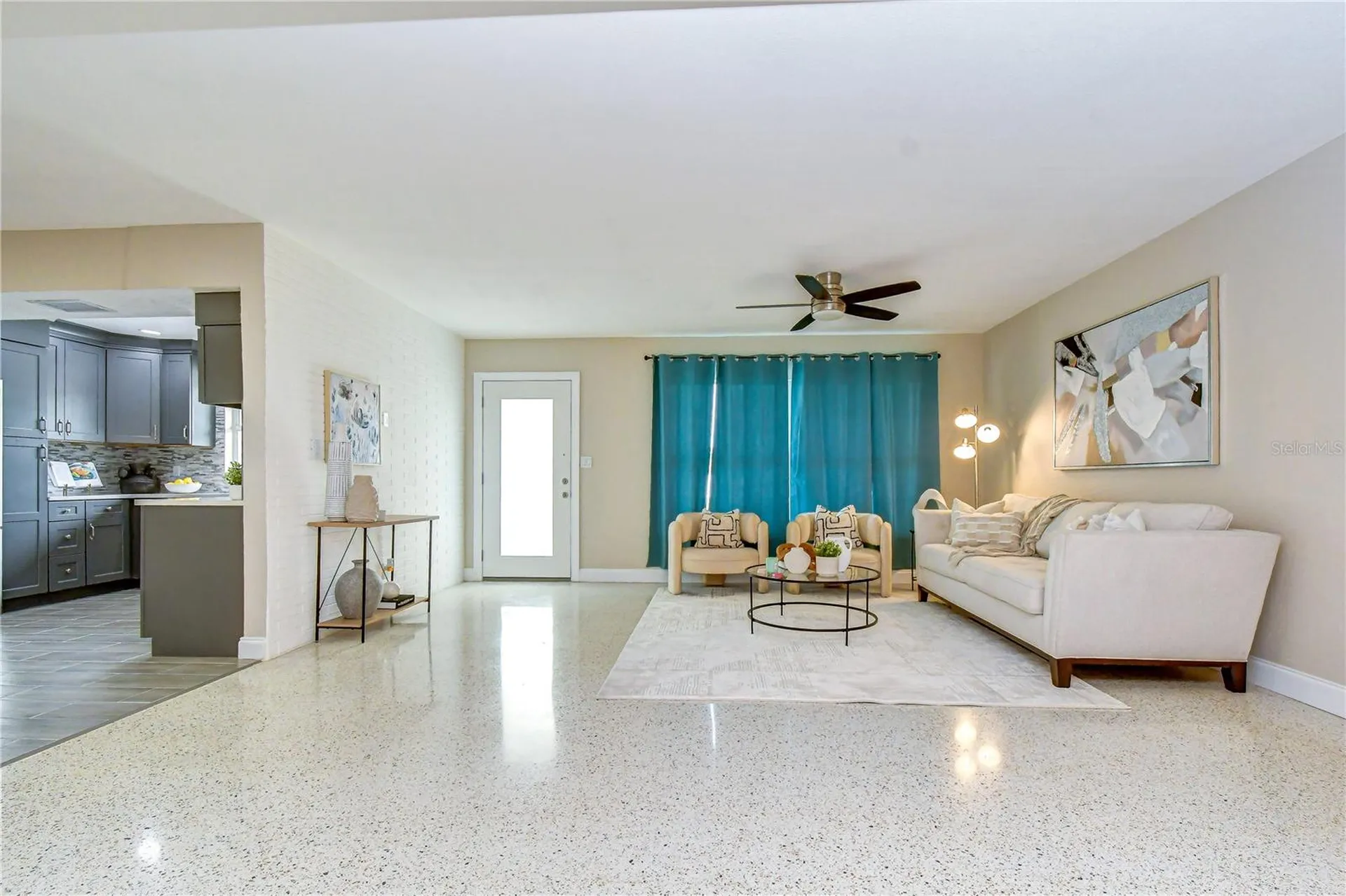 6871 4th Street S St Petersburg FL 33705
