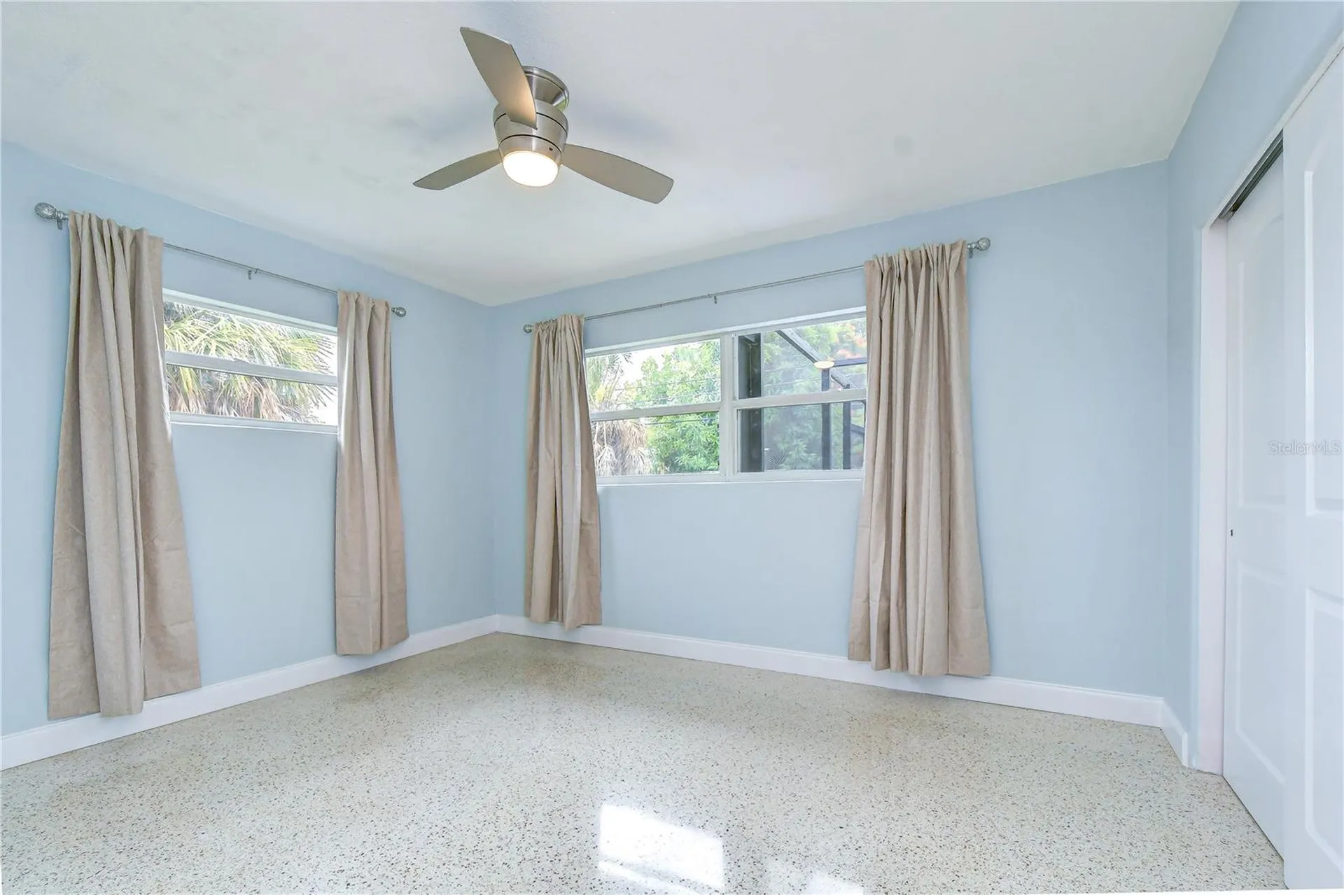 6871 4th Street S St Petersburg FL 33705