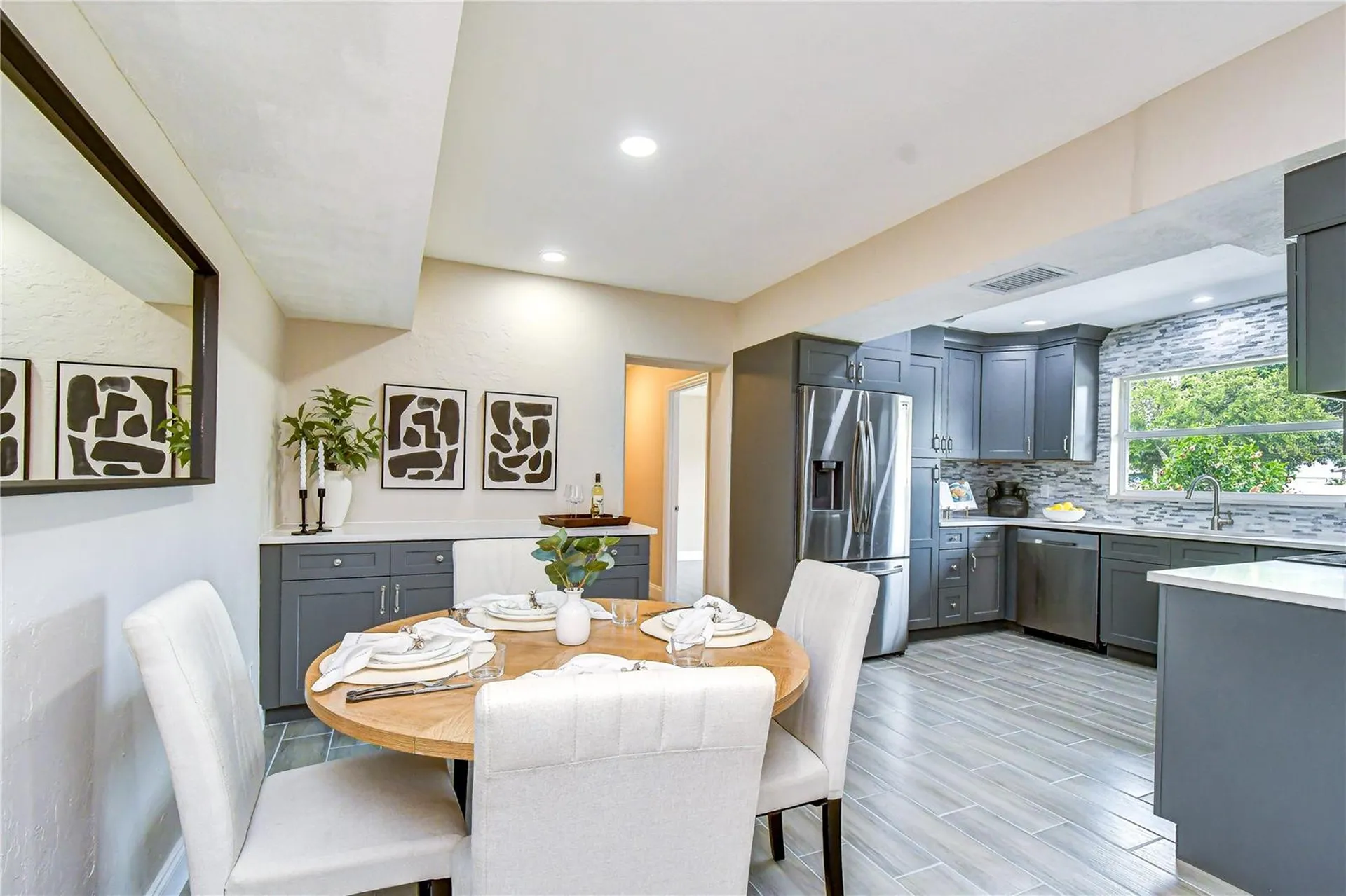 6871 4th Street S St Petersburg FL 33705