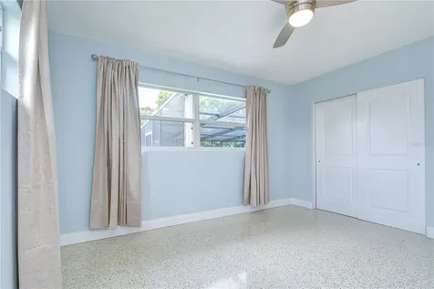 6871 4th Street S St Petersburg FL 33705