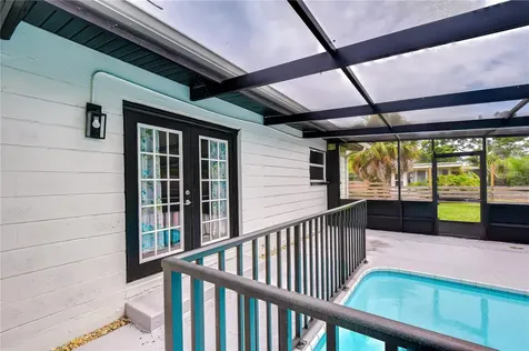 6871 4th Street S St Petersburg FL 33705