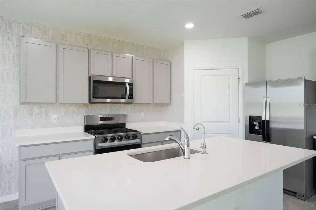 35606 Kinsey Point Zephyrhills FL 33541