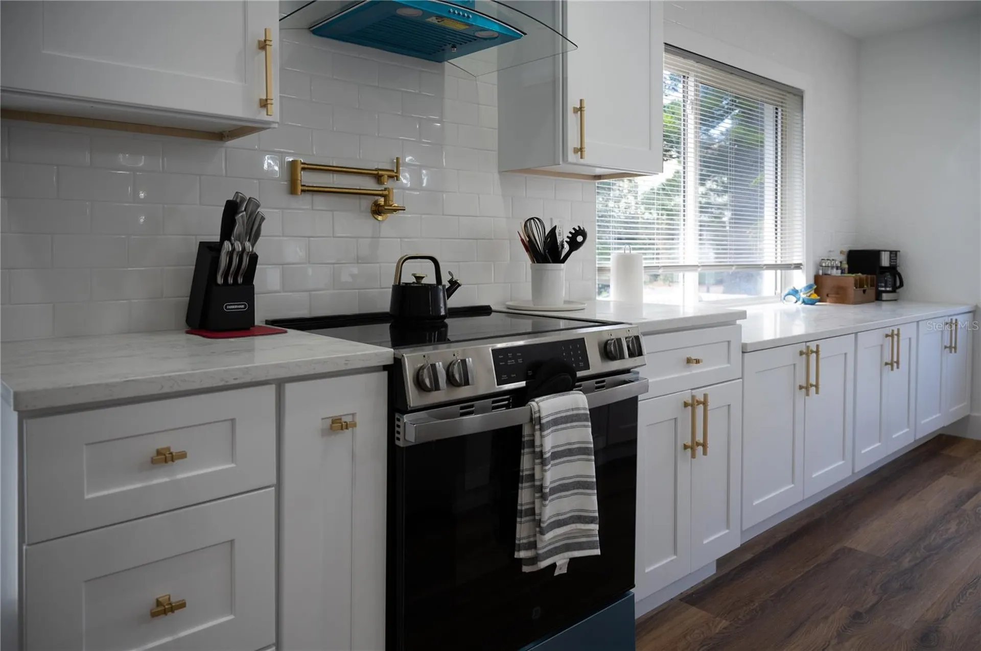 6613 Blue Heron Drive S St Petersburg FL 33707