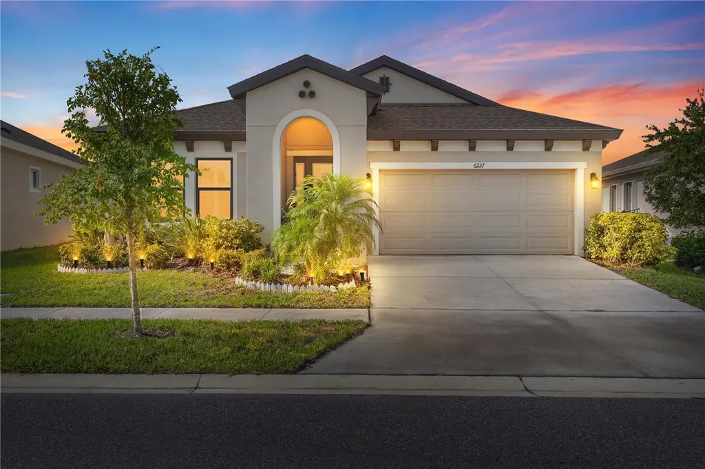 6227 Golden Nettle Drive Apollo Beach FL 33572