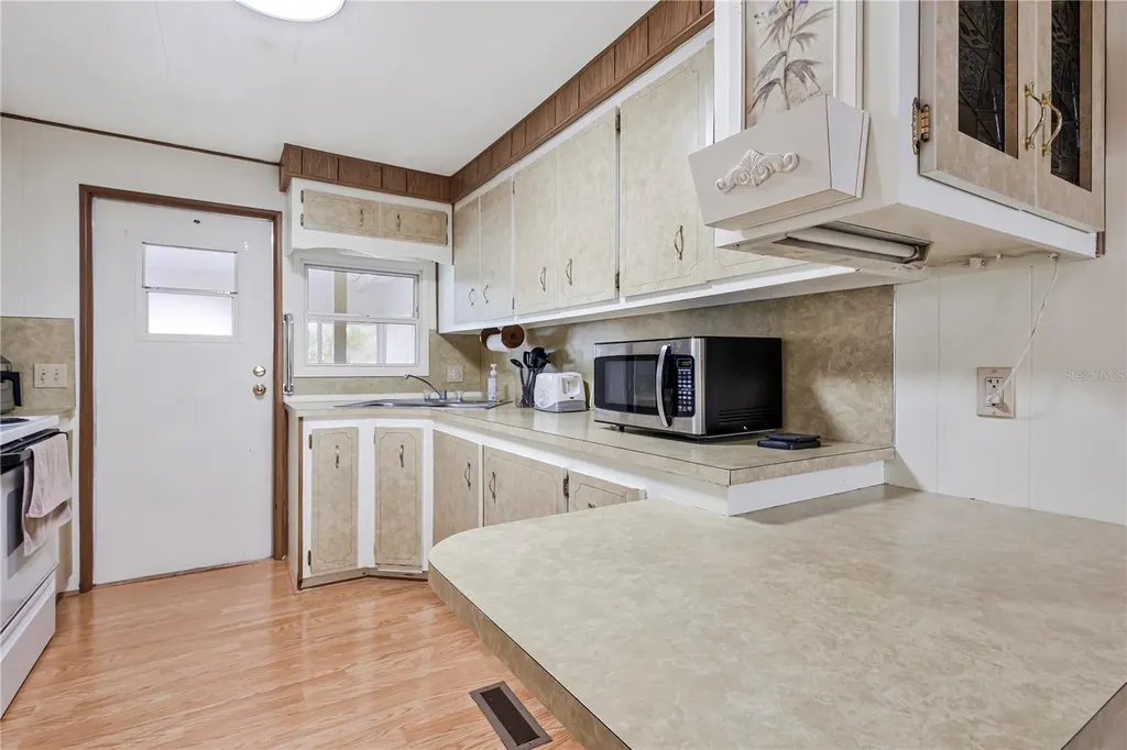 3324 W Tiki Drive Holiday FL 34691