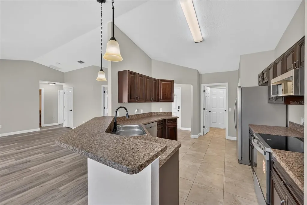 7 Willow Run Drive Ocala FL 34472