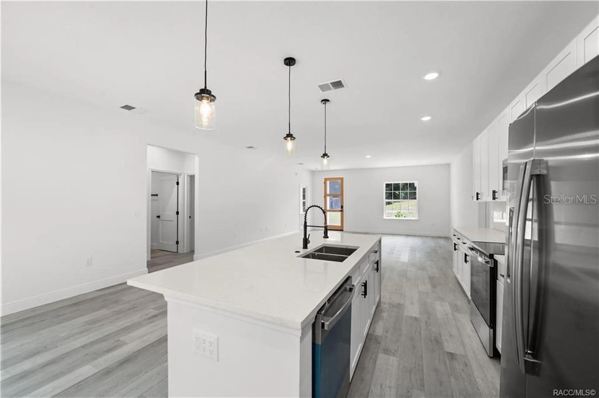 6097 N Darlington Drive Citrus Springs FL 34434