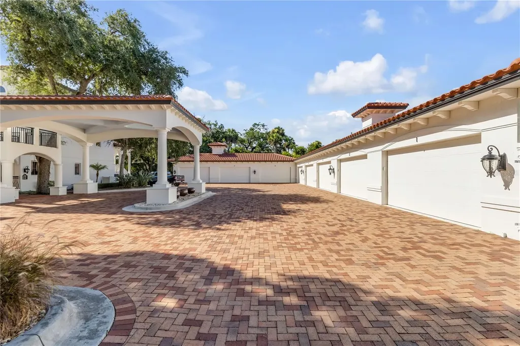 5090 Riverside Drive Port Orange FL 32127