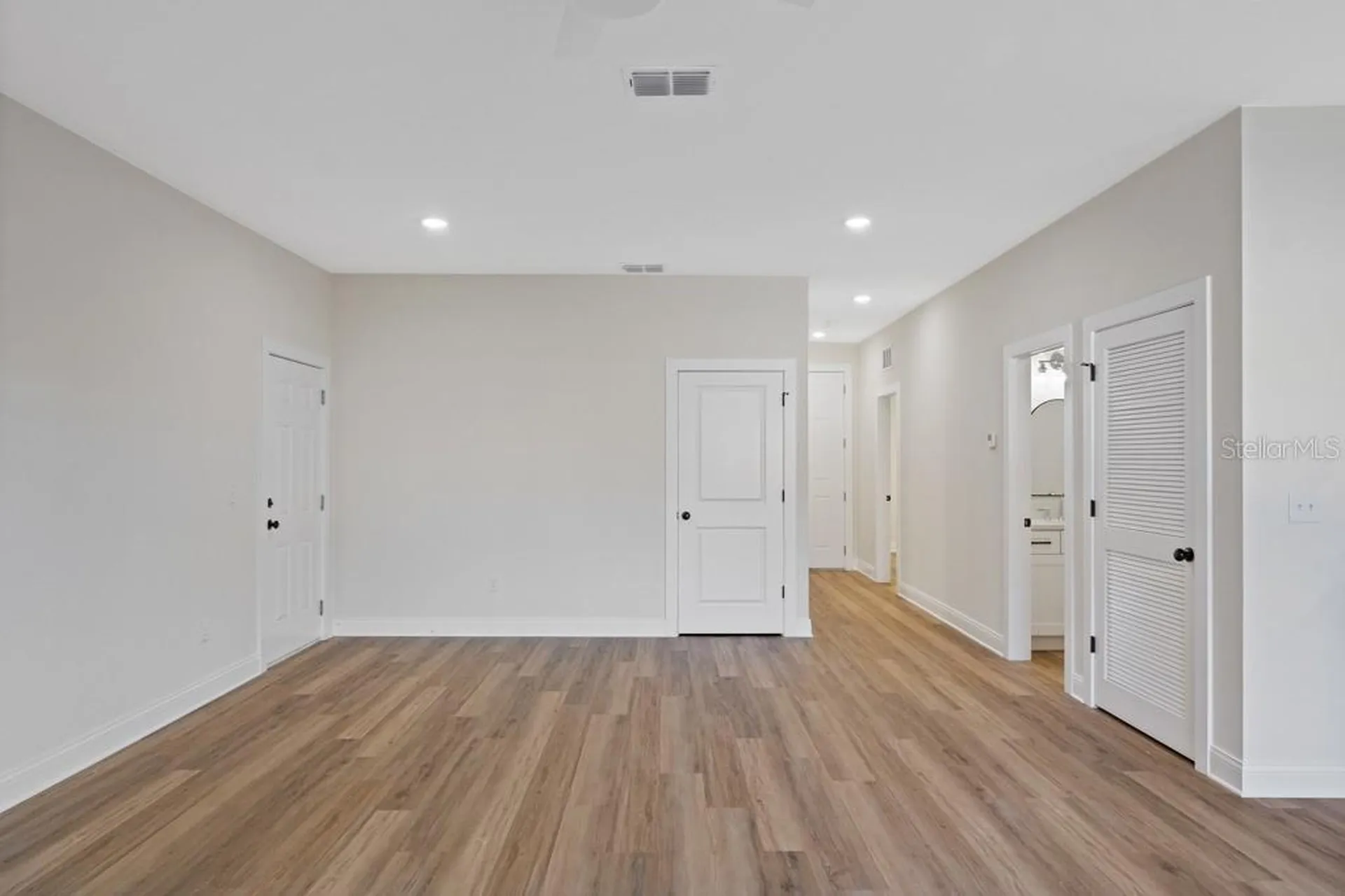 4206 N Manhattan Avenue Tampa FL 33614