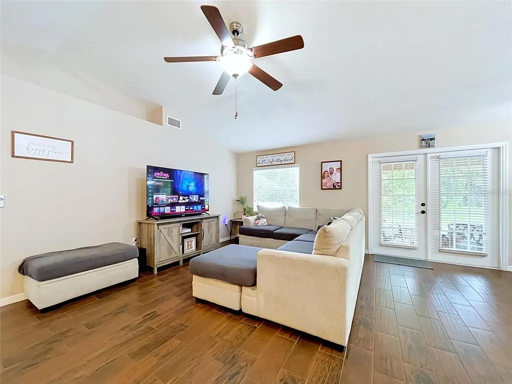 3217 Enclave Boulevard Mulberry FL 33860
