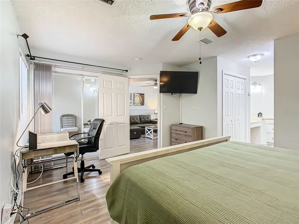 8825 Coral Palms Court Kissimmee FL 34747