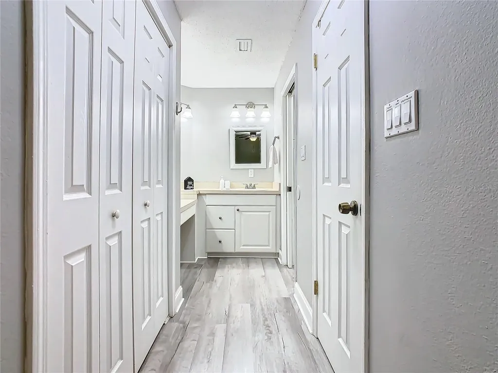 8825 Coral Palms Court Kissimmee FL 34747