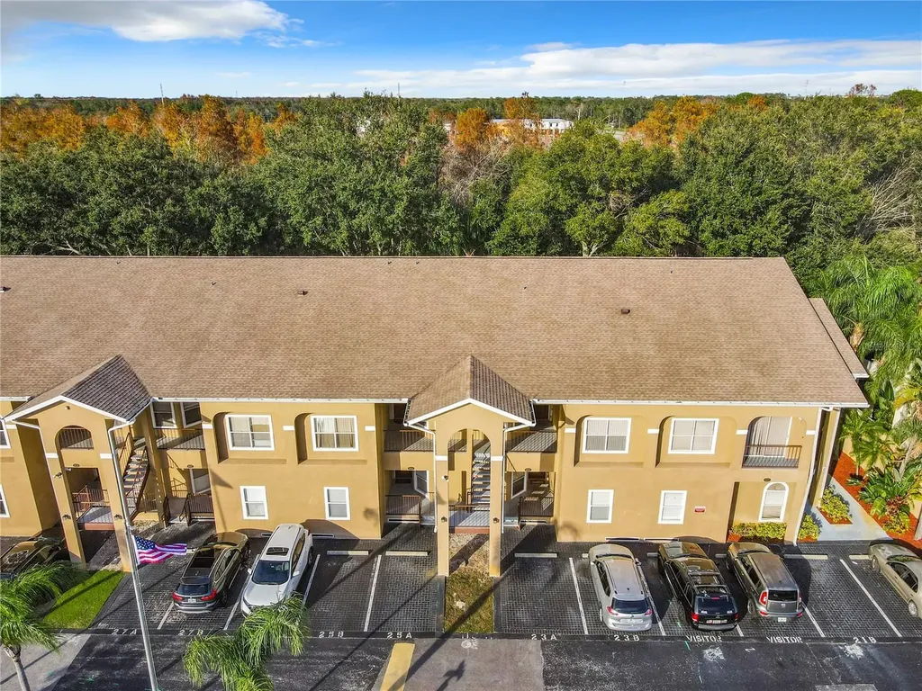 8825 Coral Palms Court Kissimmee FL 34747