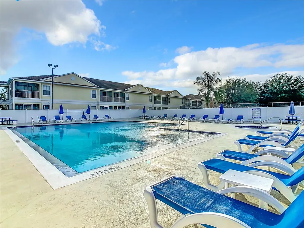 8825 Coral Palms Court Kissimmee FL 34747