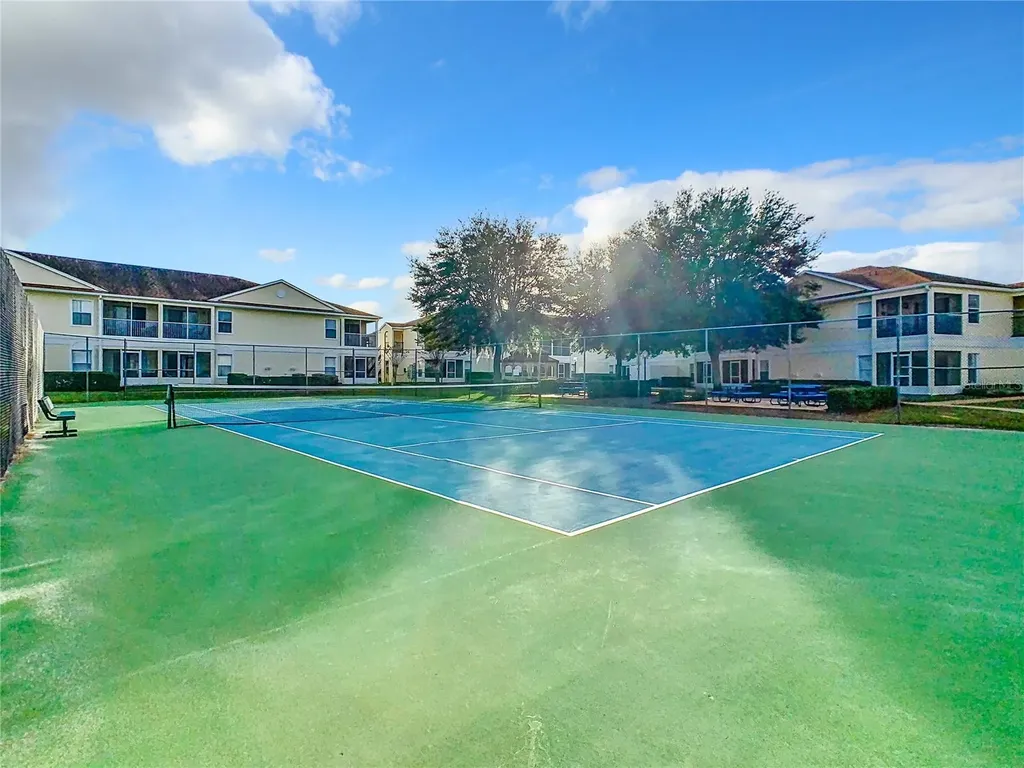 8825 Coral Palms Court Kissimmee FL 34747