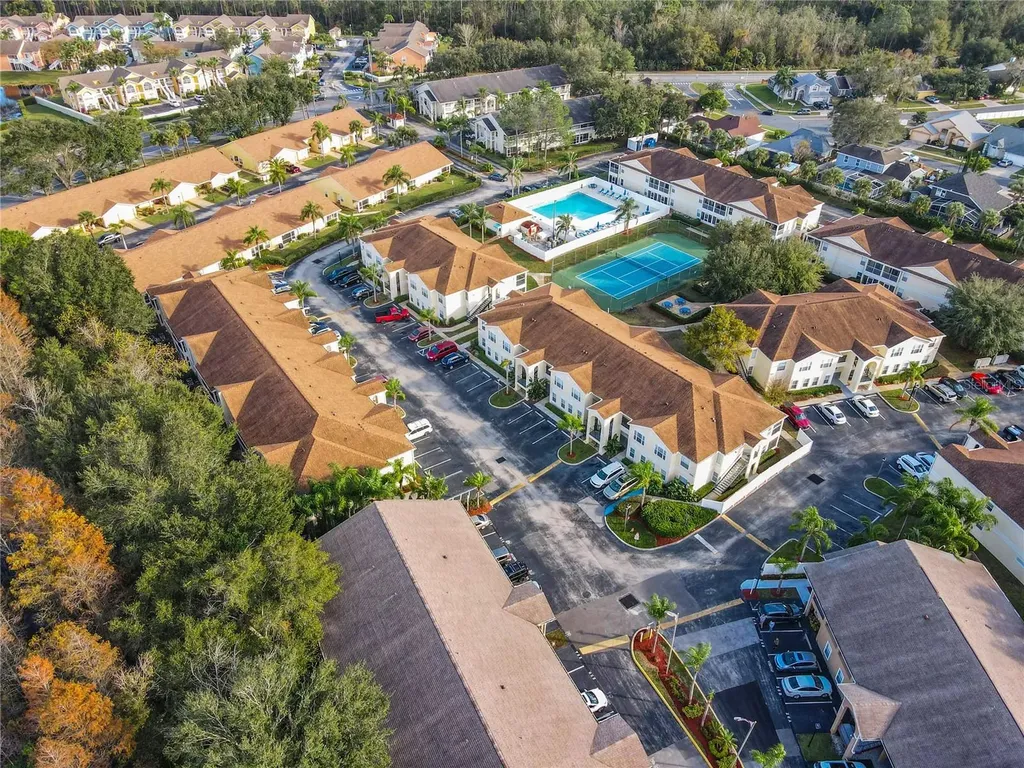 8825 Coral Palms Court Kissimmee FL 34747