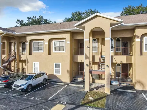 8825 Coral Palms Court Kissimmee FL 34747