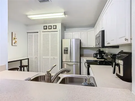 8825 Coral Palms Court Kissimmee FL 34747